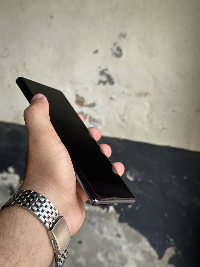 Tecno Spark 20 Pro Plus 6