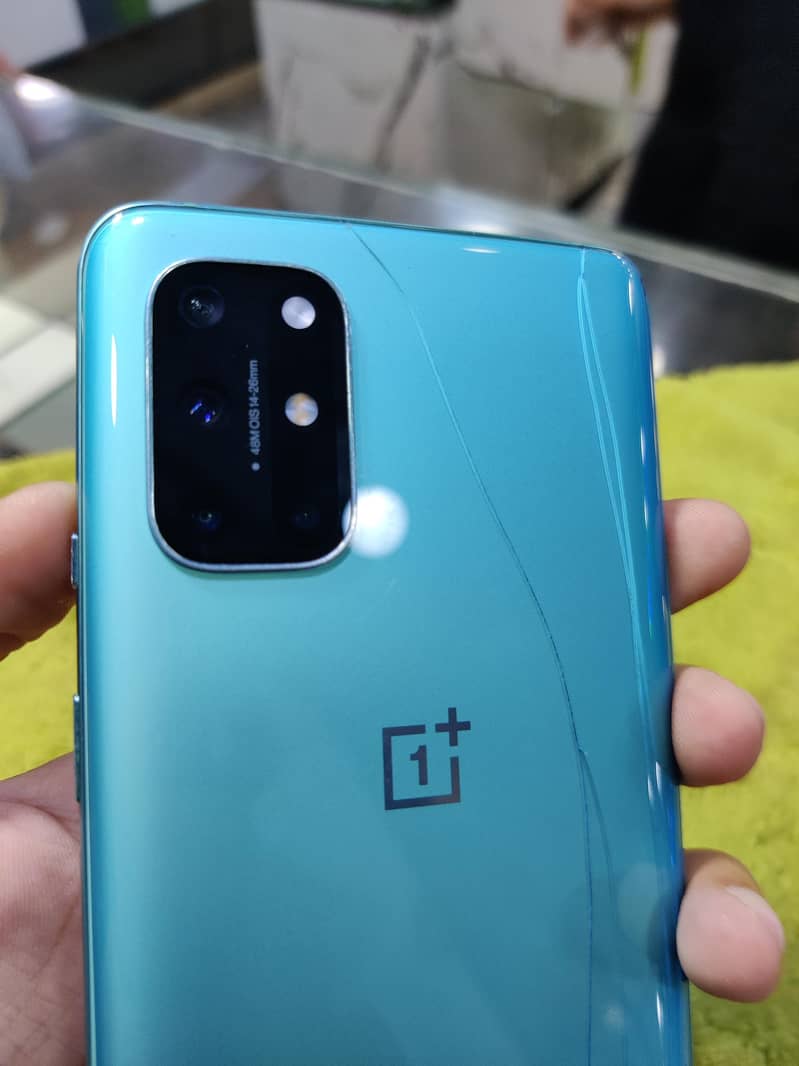 One Plus 8T 1