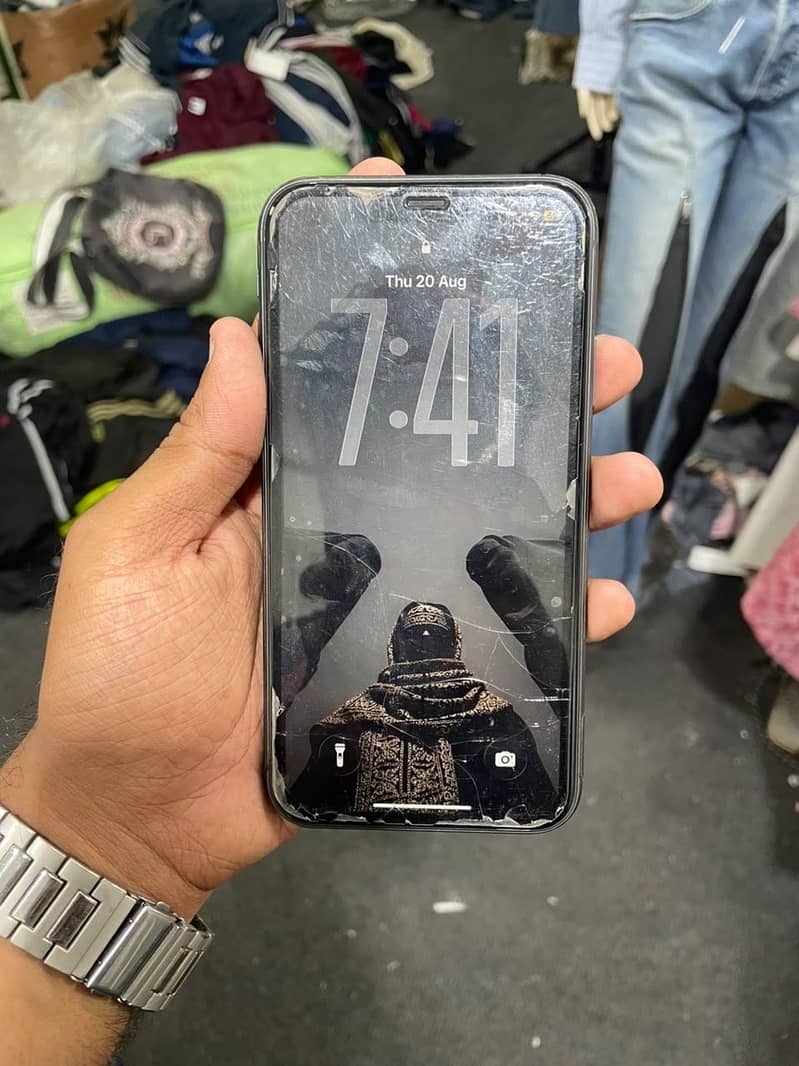 Apple iPhone 11 5