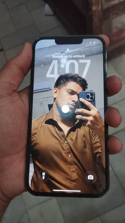 Apple iPhone 13 Pro