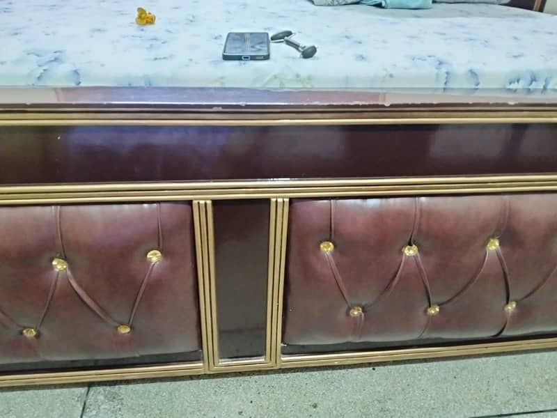 bed side table drasing table 3