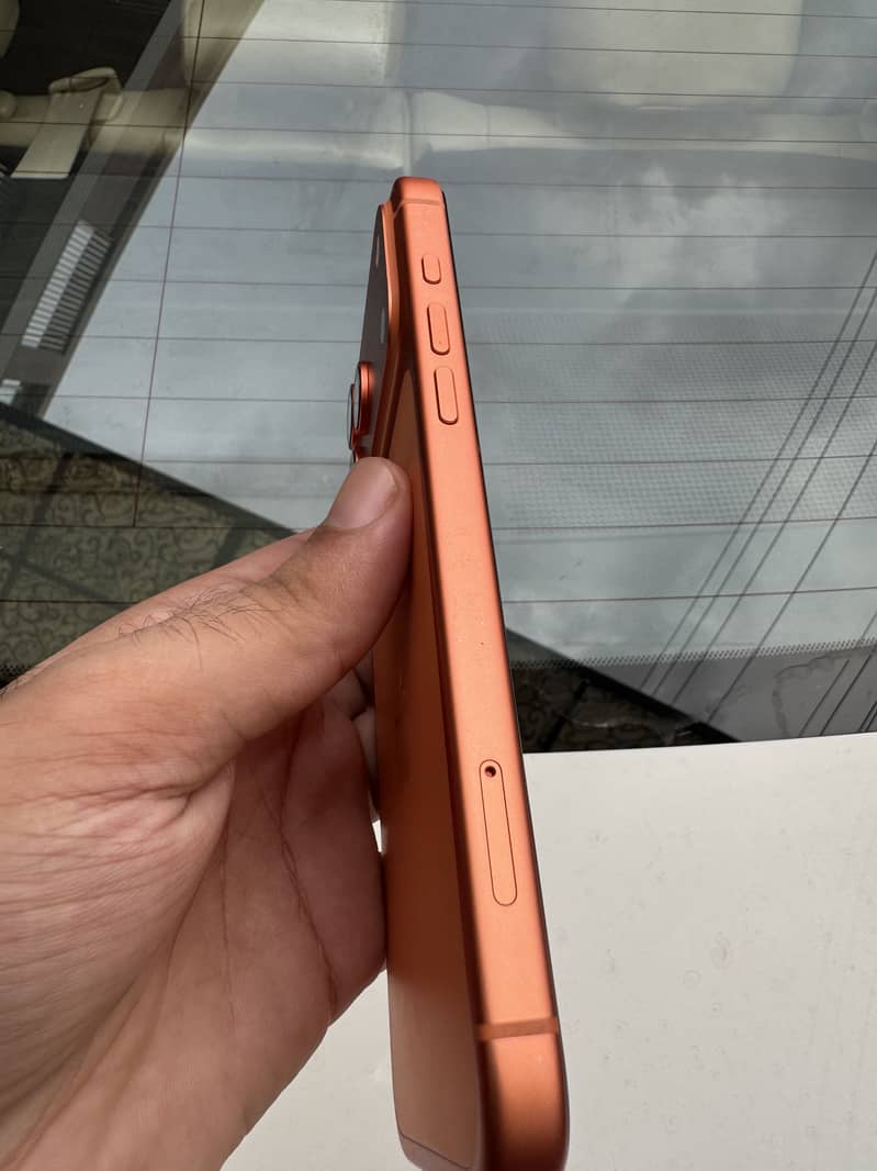 Apple iPhone 17 Pro Max 1