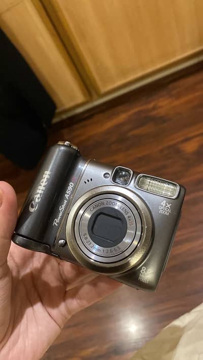 Canon powershot A590IS
