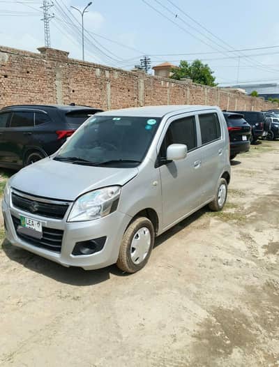 Suzuki Wagon R VXL Model  2017 genuine condition cell/03334326617