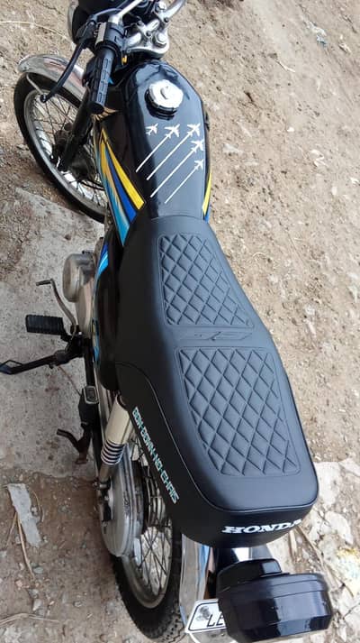 HONDA CG125 - 2017 MODEL - BLACK