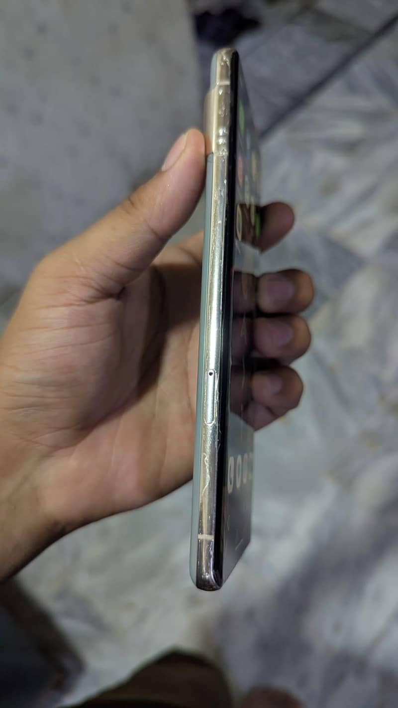 Google pixel 7 pro 4