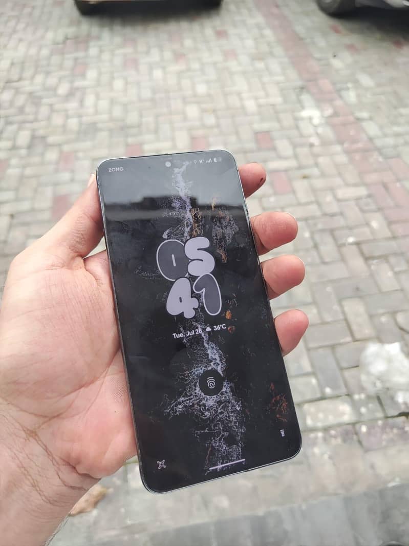 Google Pixel 8 Pro 1