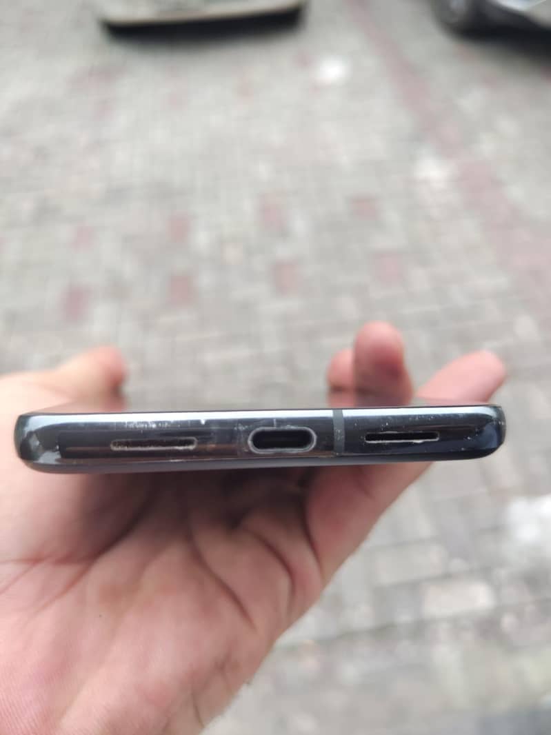 Google Pixel 8 Pro 3