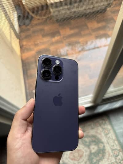 Apple iPhone 14 Pro 256gb factory unlock.