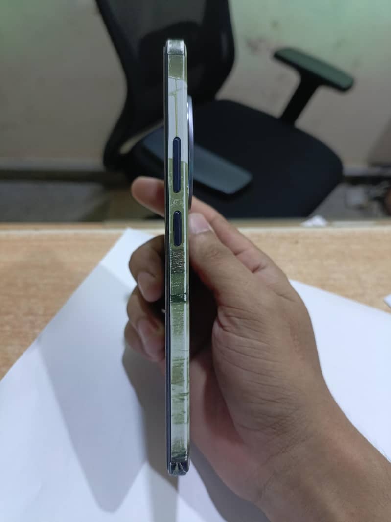 Infinix Note 30 5