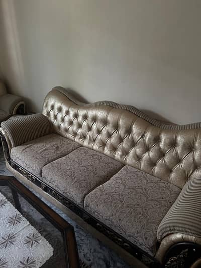 6 Seater Sofa Set Urgent Sell