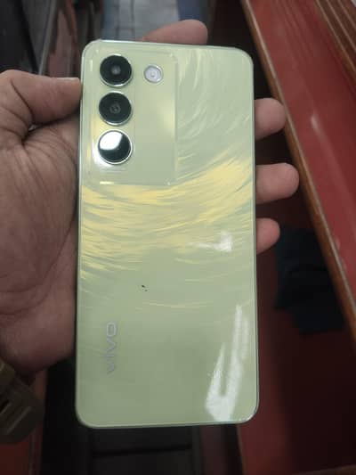 Vivo Y100 8/256 10/10 not a single scratch