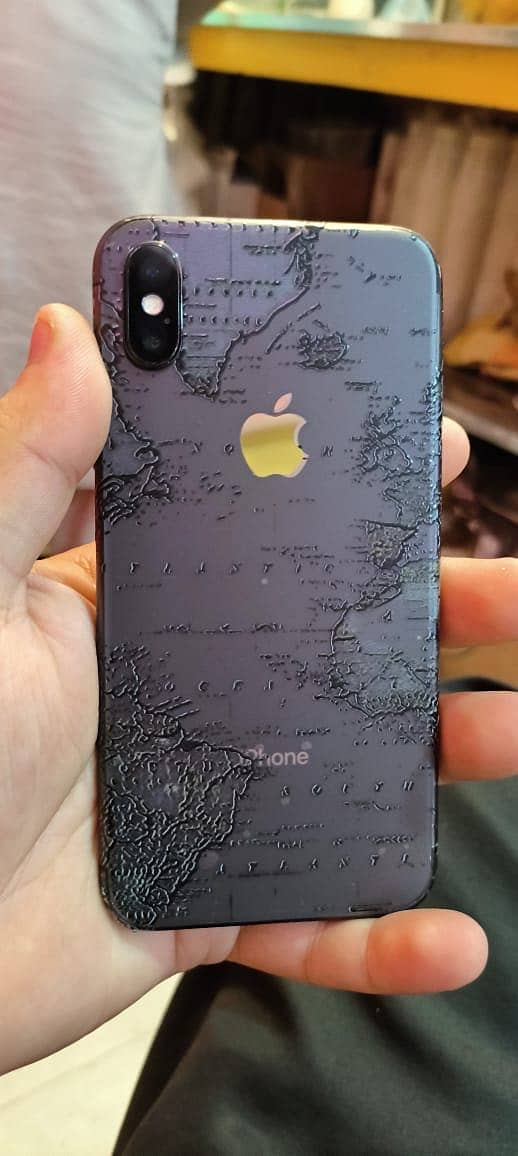 Apple iPhone X 3