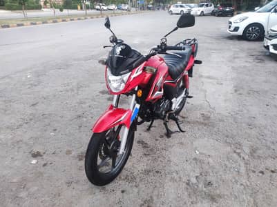 Honda CB 150f model 2021 ( Excellent condition )