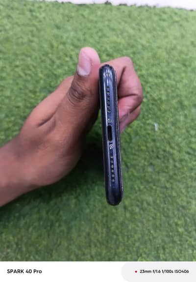 Apple iPhone XR