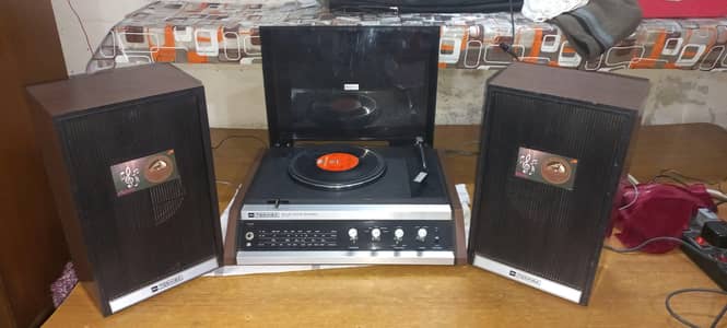2in1 Toshiba 3BAND Radio  Record player 2Speed