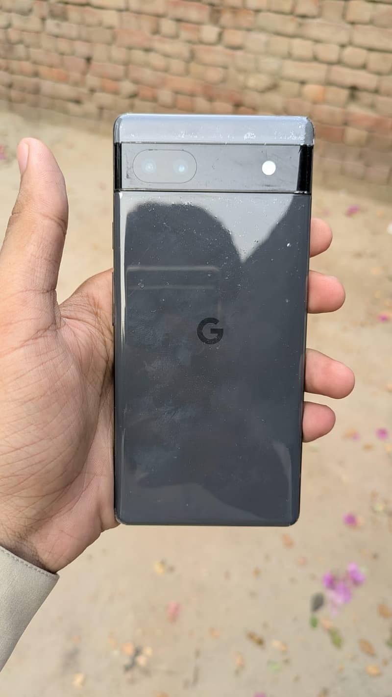 Google Pixel 6a 1