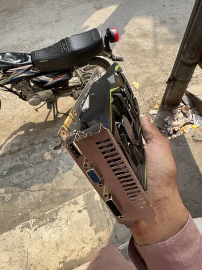 NVIDIA GTX 1050TI 4gb ddr5 128bit