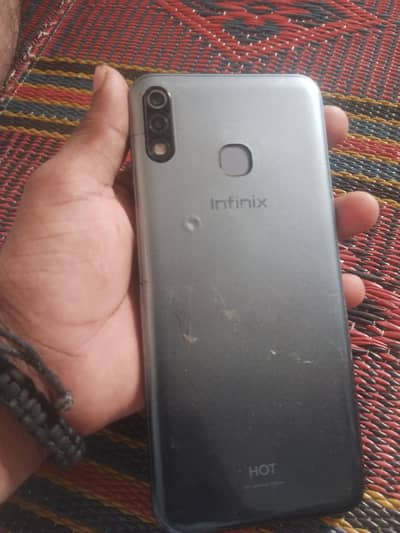 Infinix hot 8 lite