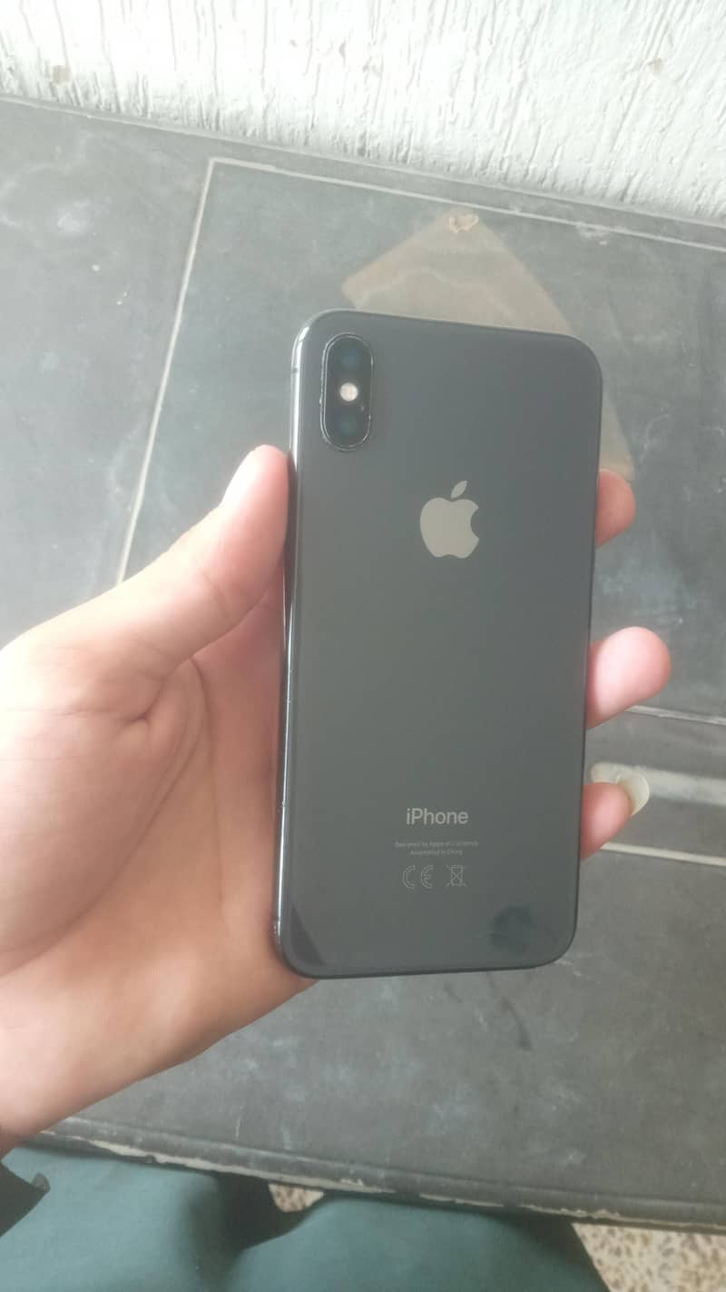 Apple iPhone X 3