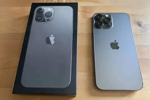 Apple iPhone 13 Pro Max 0