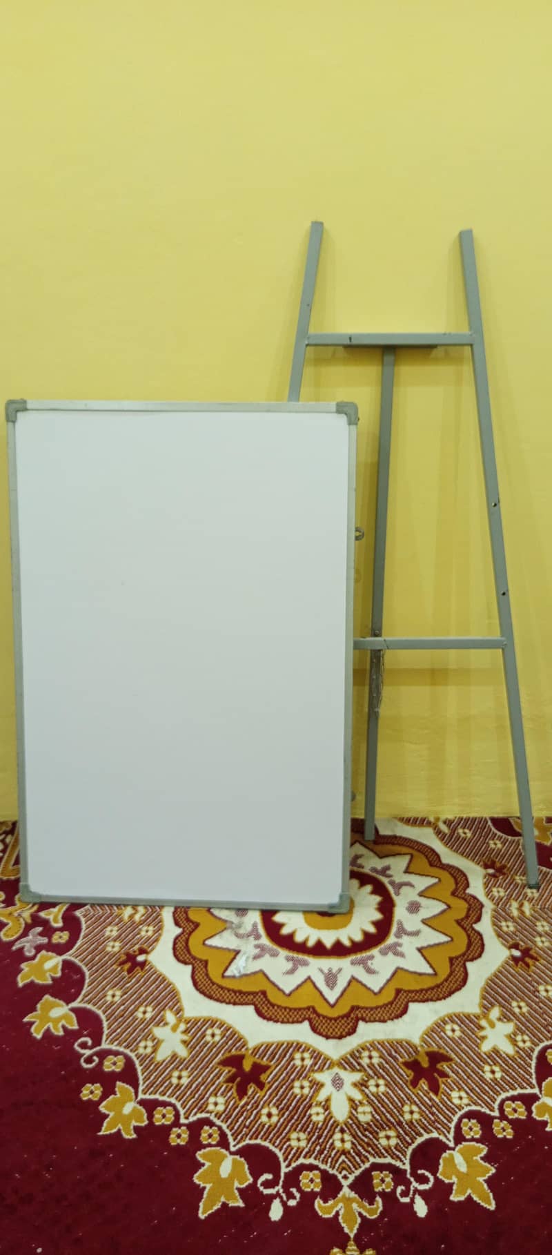 white board 0