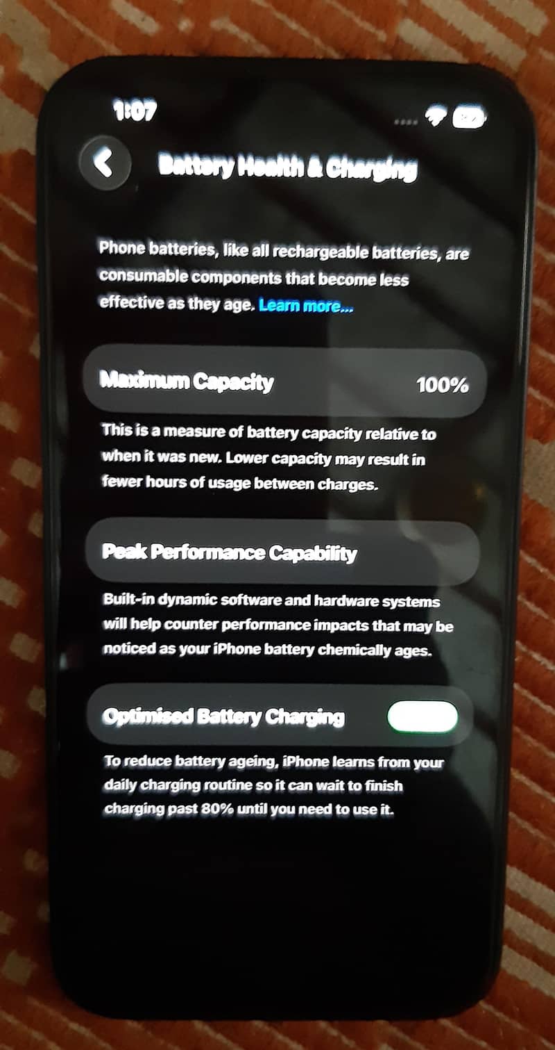 Apple iPhone 13 2