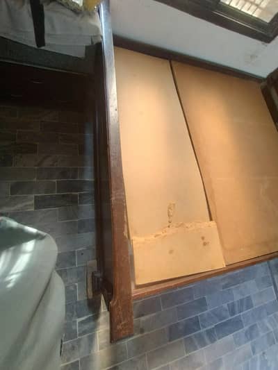 Full wooden bed For sell
