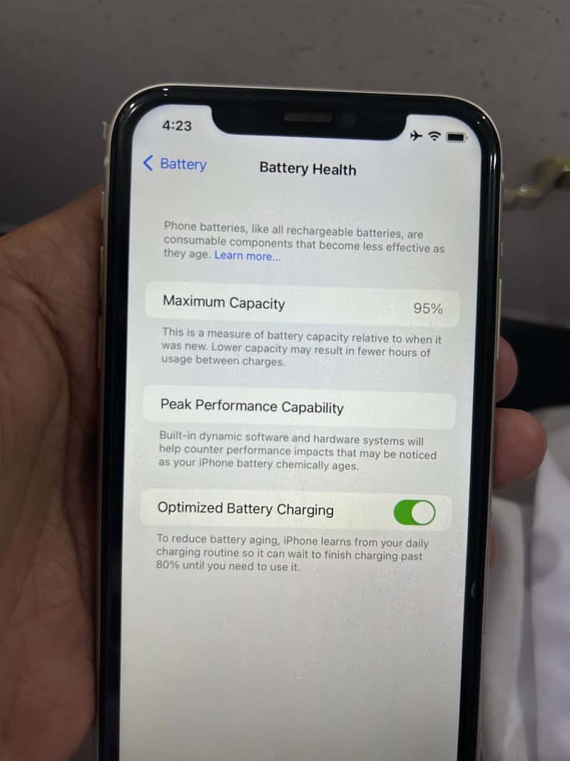 Apple iPhone 11 3