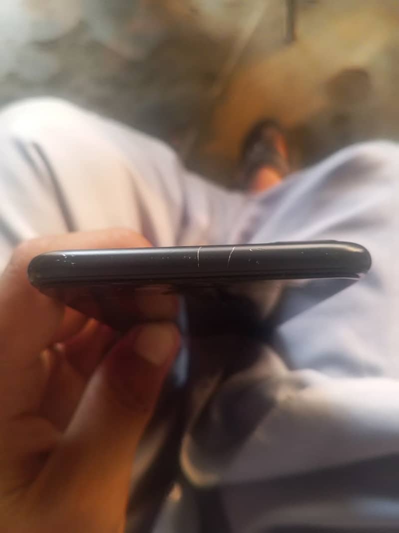 Apple iPhone 7 Plus 0