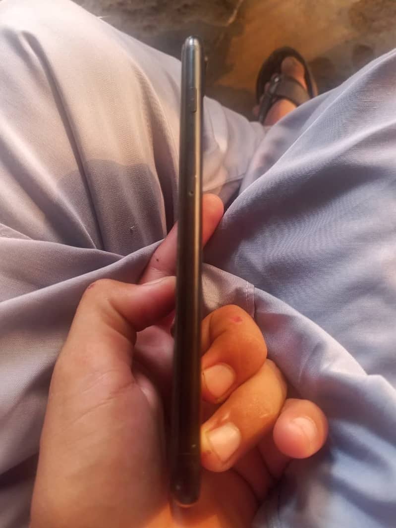 Apple iPhone 7 Plus 6