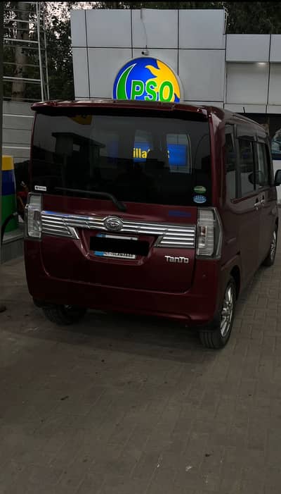 Daihatsu Tanto 2019