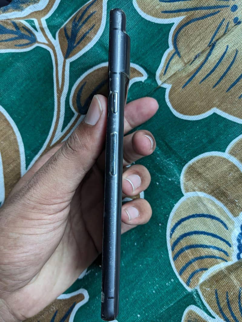 Google Pixel 7 5