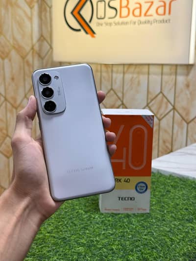 Tecno Spark 40 Pro Plus  8GB RAM 256GB Storage With Box & Charger