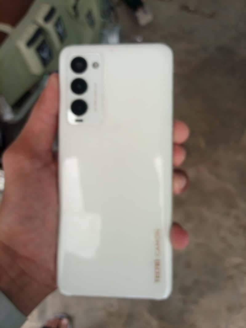 Tecno Camon 18 10