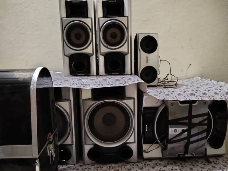 Sound system 0