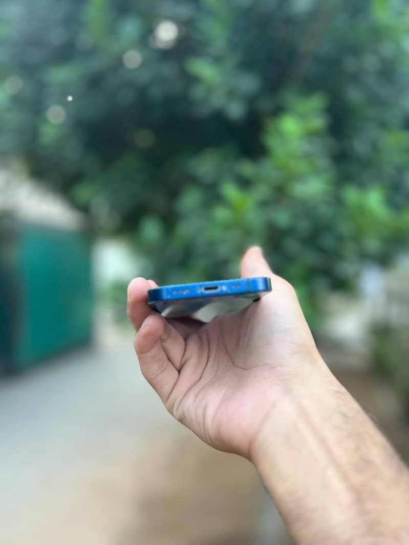 Apple iPhone 12 mini 5