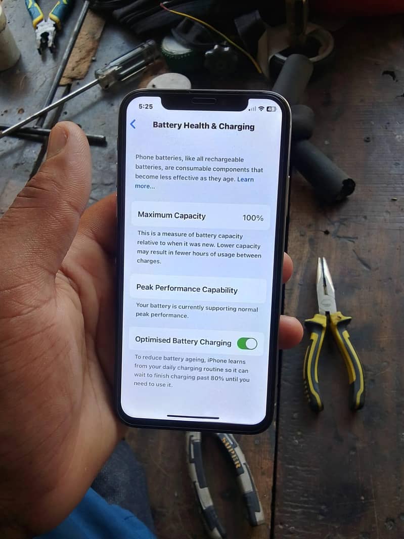 Apple iPhone X 2