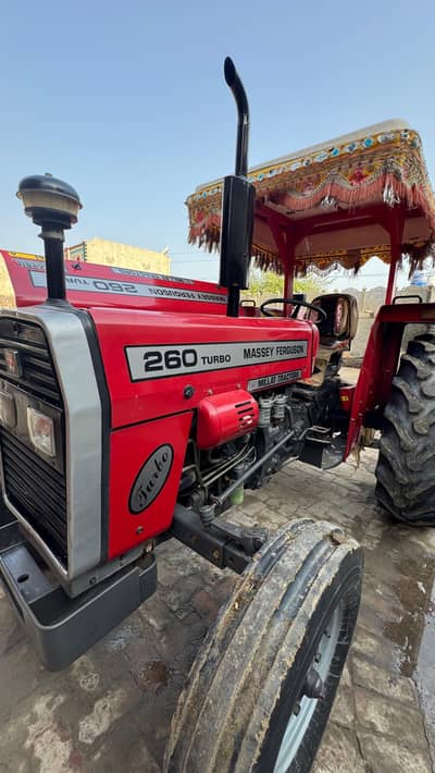 260 tractor new condition