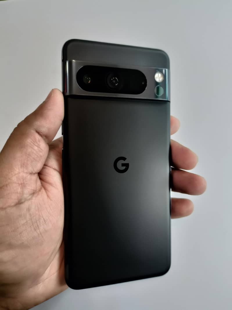 Google Pixel 8 Pro 2