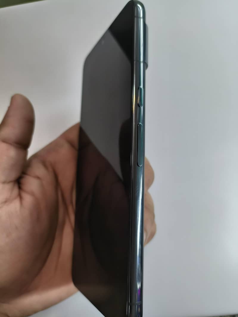 Google Pixel 8 Pro 5
