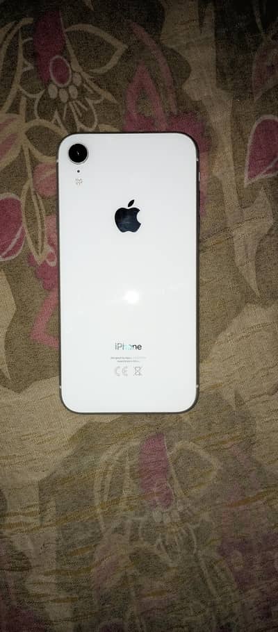 Apple iPhone XR