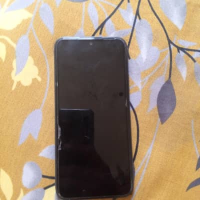 Oppo à6  new 10 by 10 condition