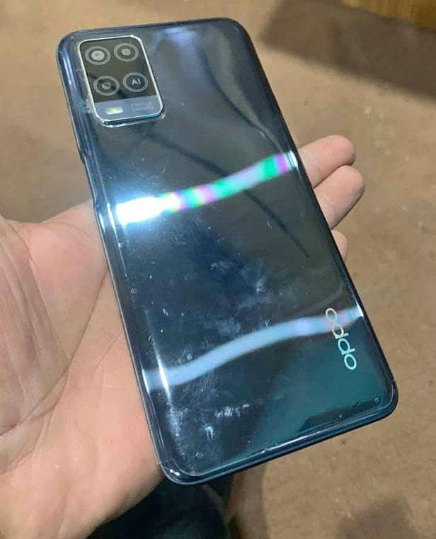 OPPO A54 0