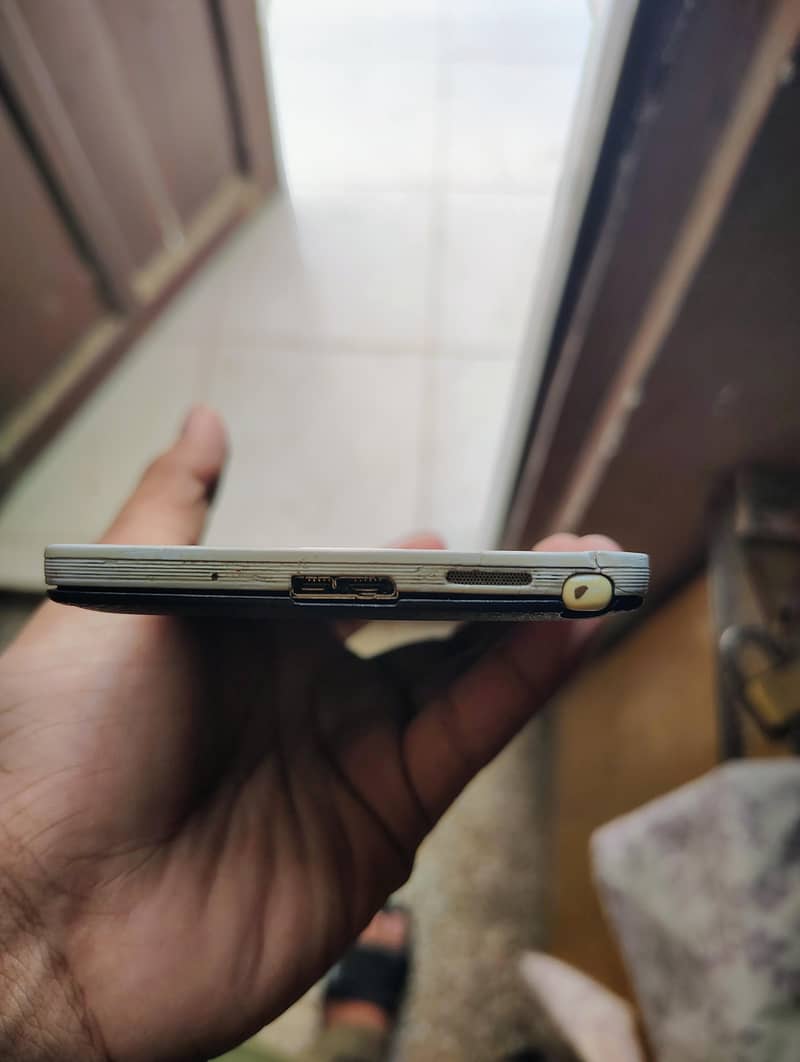 Samsung Mobile Note3 4
