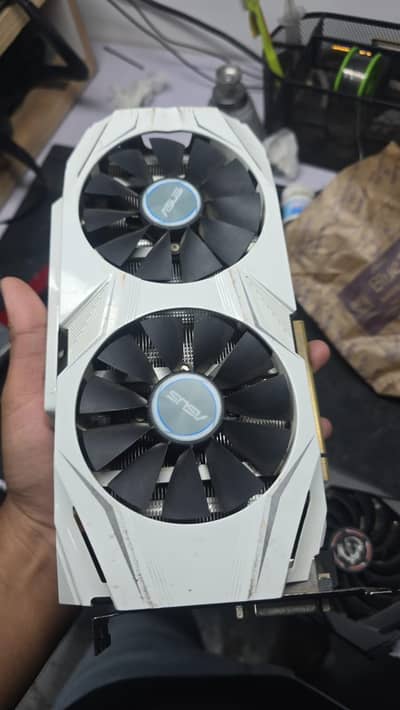 Asus GTX 1070 8gb