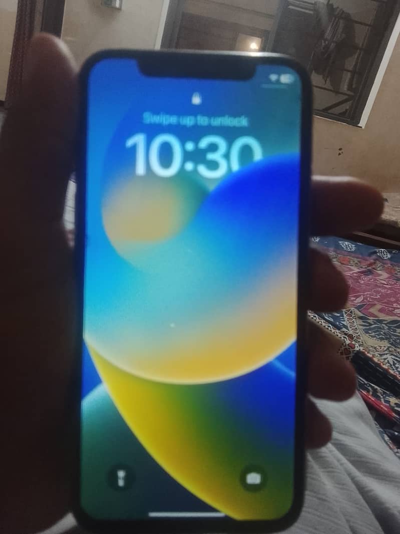 Apple iPhone X 5