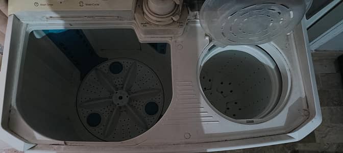homage semi automatic washing + dryer for sell