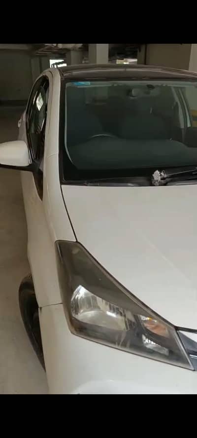Toyota Vitz 2014
