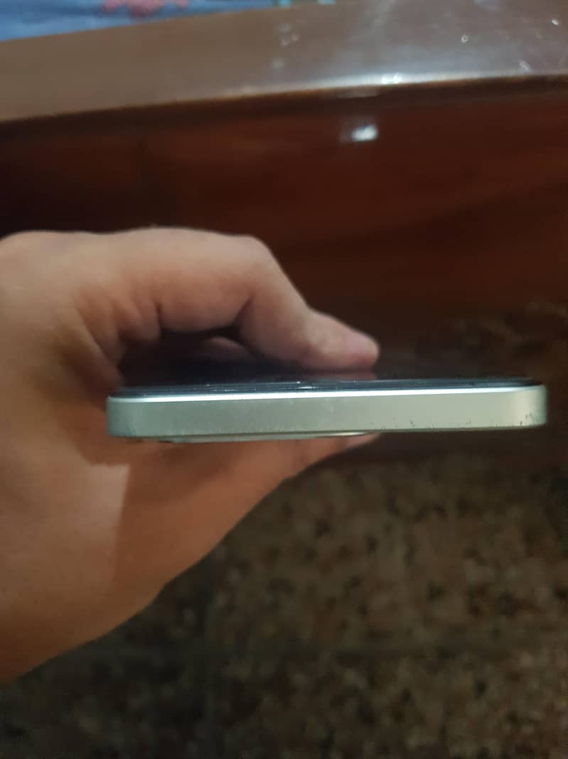 Realme C63 2